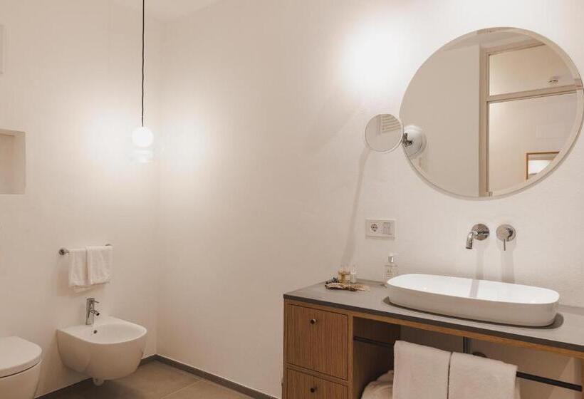 Kuntino Suites
