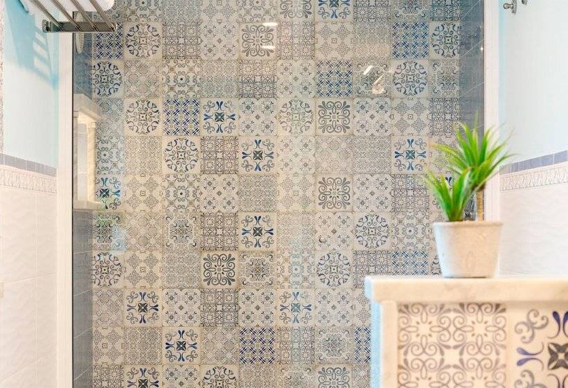 پانسیون Mediterranean Charm