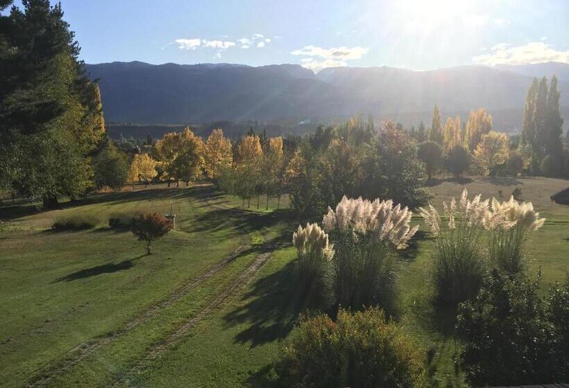 تختخواب و صبحانه La Aguada