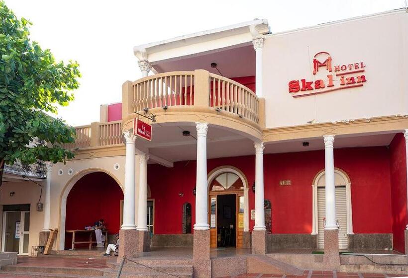 هتل Ayenda Skall 1319