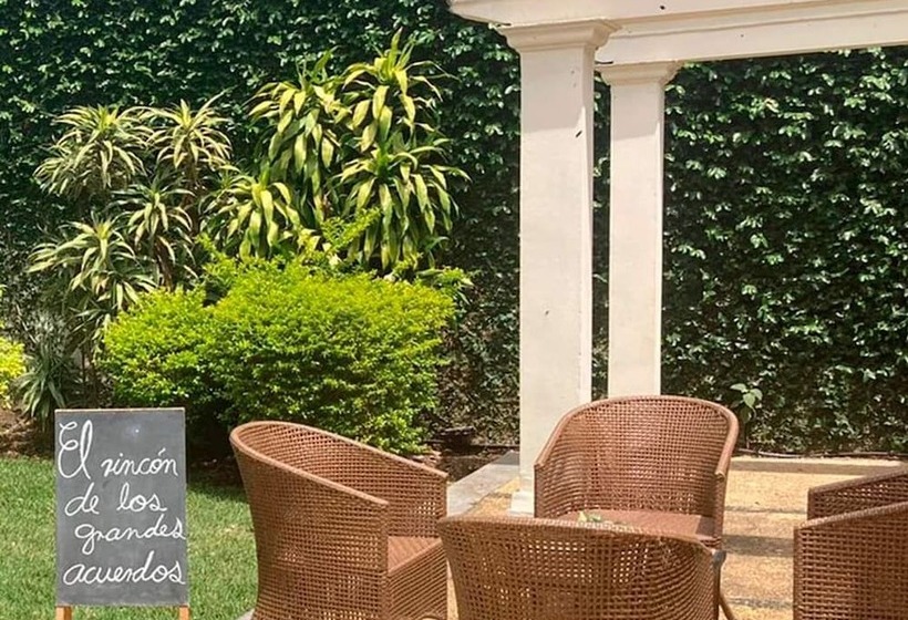 בית מלון כפרי Boutique Casa Emilia