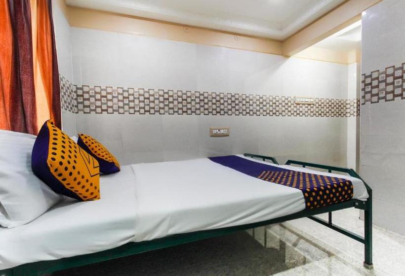 פנסיון Spot On 68869 Pkma Guest House