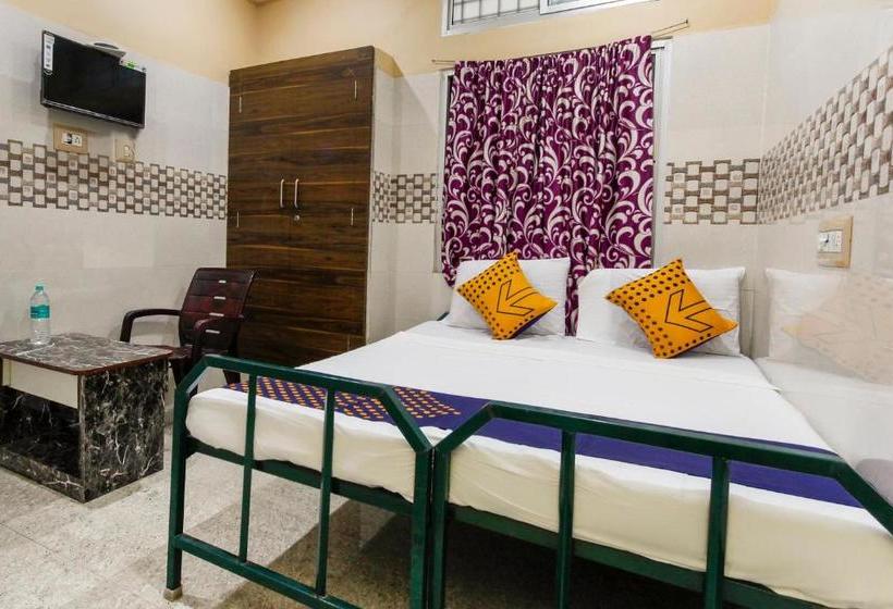פנסיון Spot On 68869 Pkma Guest House