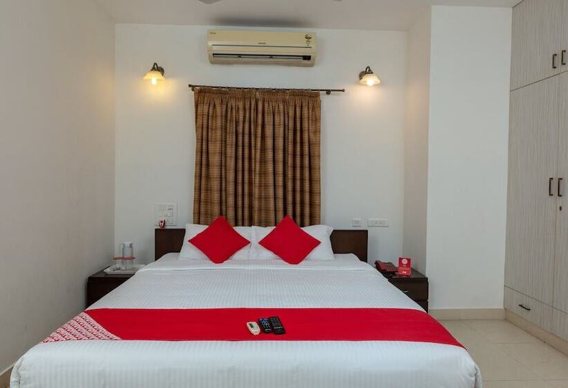 هتل Oyo 23202 Cute Orange Service Apartments