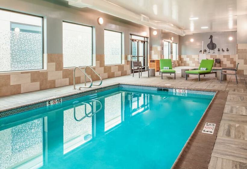 בית מלון כפרי Homewood Suites By Hilton Belmont