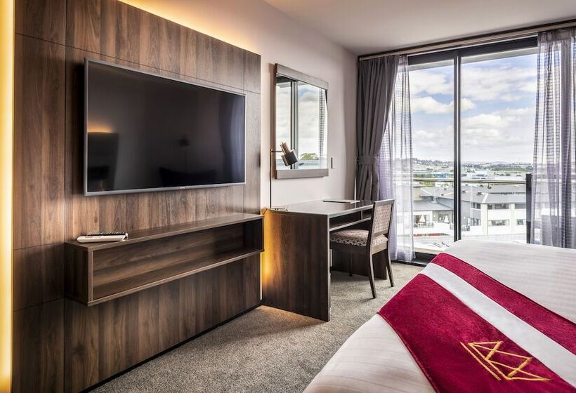 هتل Marsden Suites Albany