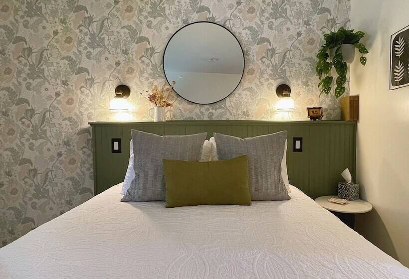 فندق صغير Emerald Valley Inn