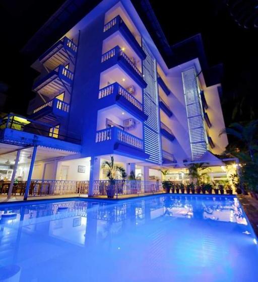 هتل Baywatch Express