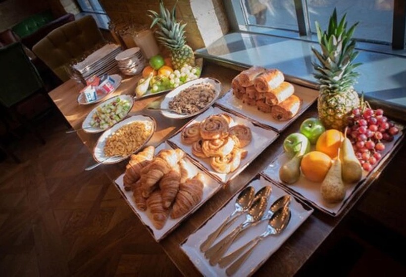 Отель Blackbird