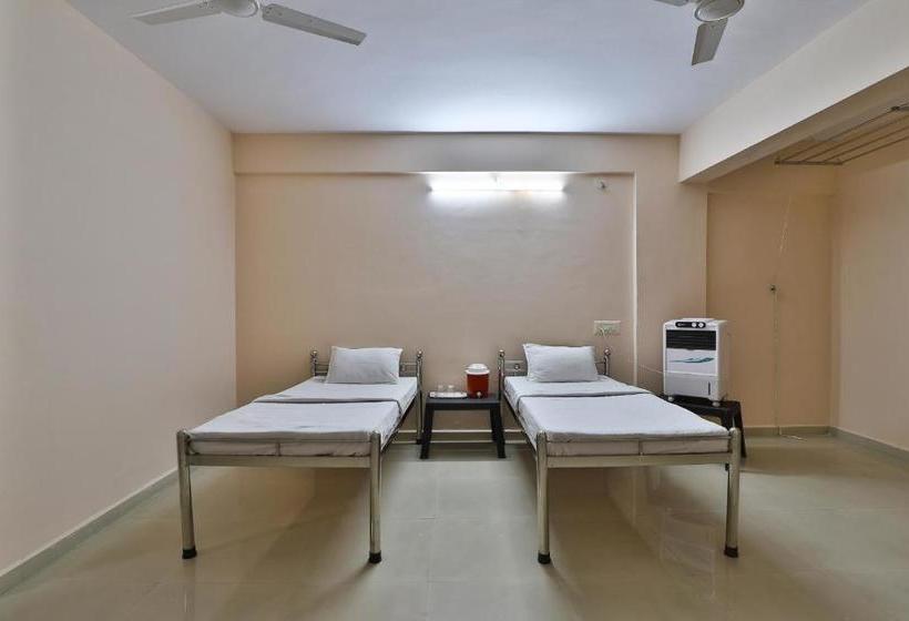 فندق على الطريق Spot On 36856  Aeron