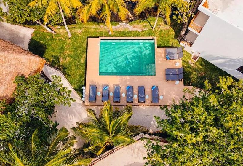 Azulea Bacalar Hotel & Spa   Lagoon Front