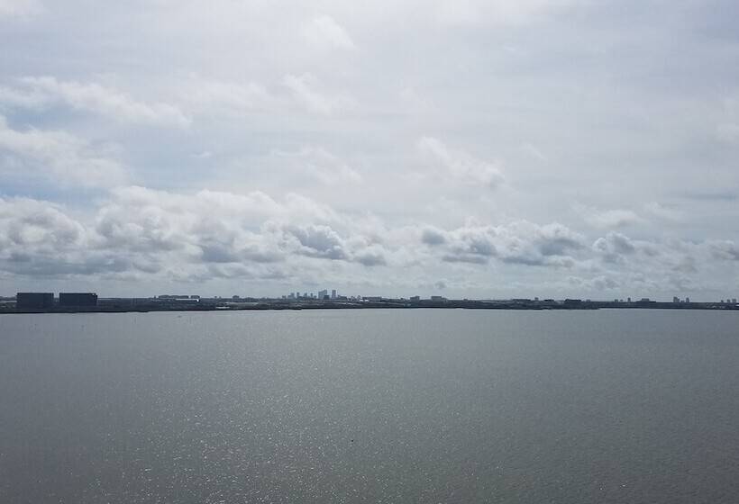 The Current Hotel, Autograph Collection