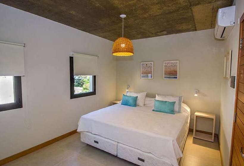 هتل Julieta Y El Mar