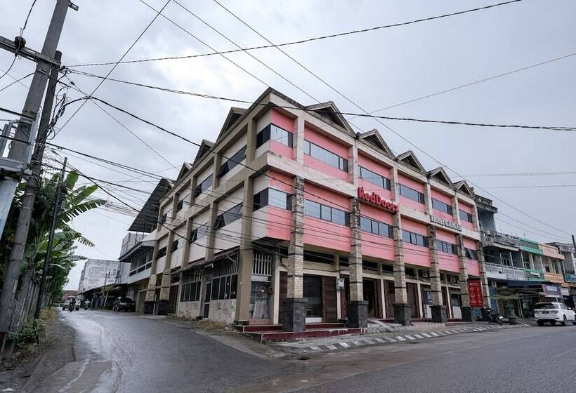هتل Reddoorz Plus Near Jambi Prima Mall