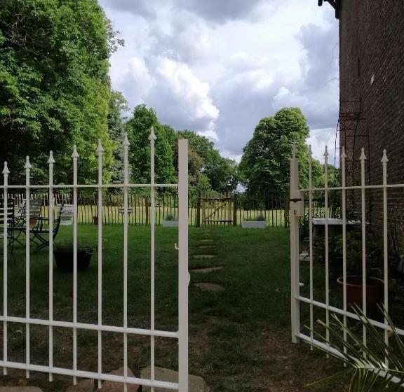 تختخواب و صبحانه Het Domherenhuis