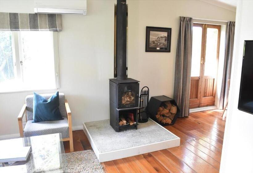 צימר Shy Cottage And Studio