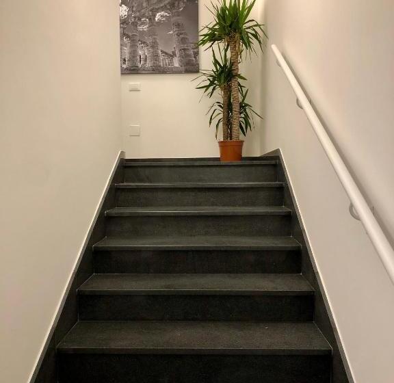 تختخواب و صبحانه L'incanto Di Paestum