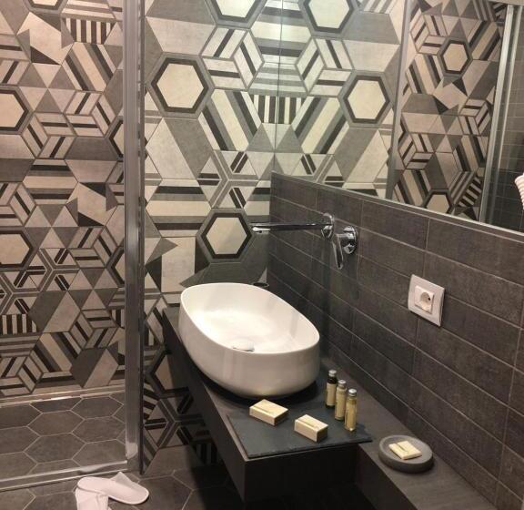 تختخواب و صبحانه Locanda San Tomaso Affittacamere