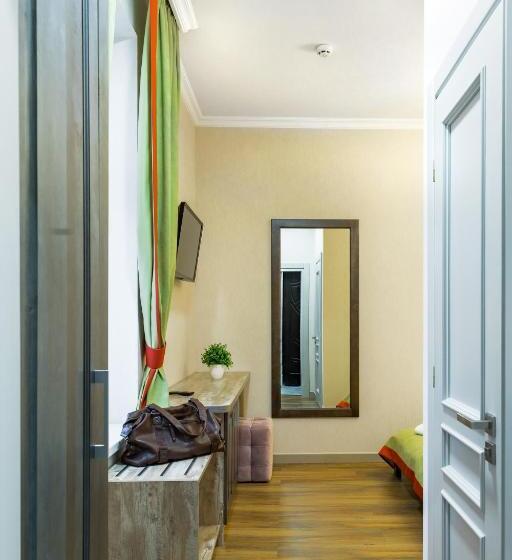 فندق صغير Mini Hotel Barvy Lvova On Horodotska St