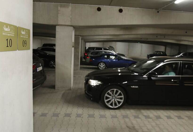 Amelie No 1 Hotel & Appartements