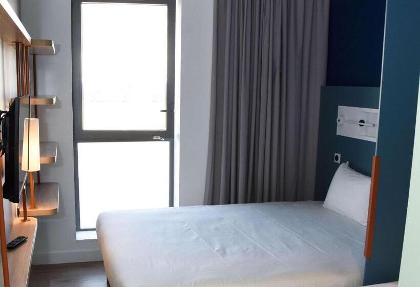 هتل Ibis Budget Langres