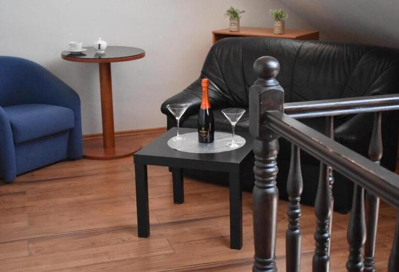 هتل U Betty   Ostrava Centrum