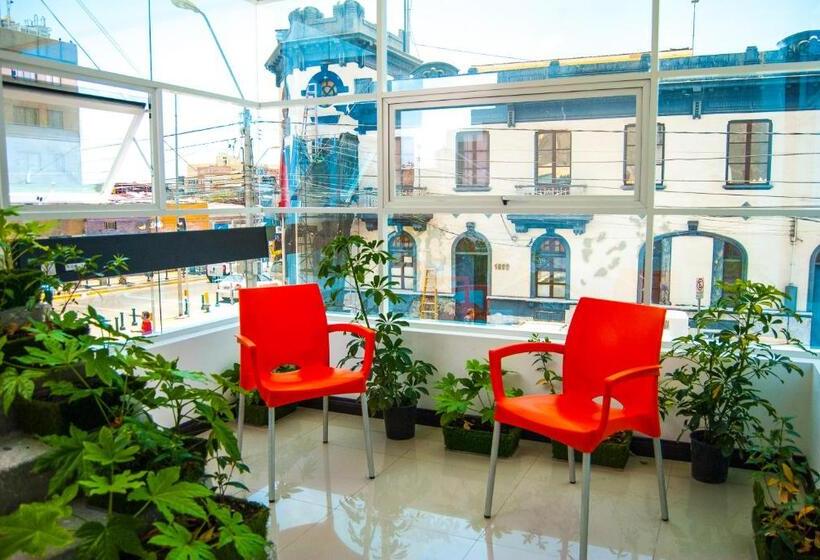 Panzió Hostal Lecher