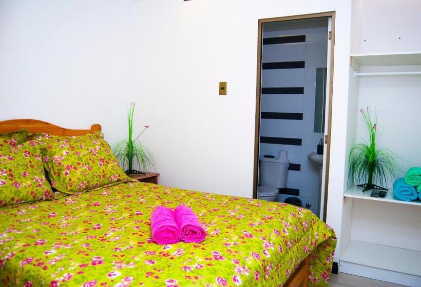 Panzió Hostal Lecher