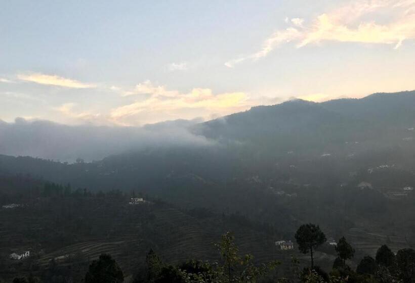 مبيت وإفطار Enchanted Hills Farmstay