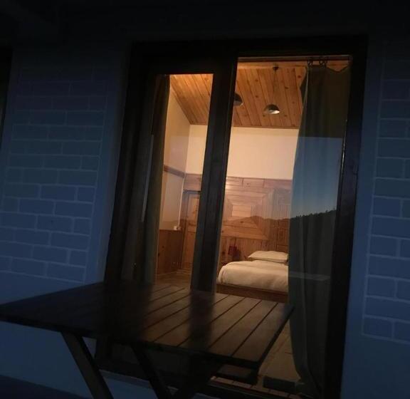 مبيت وإفطار Enchanted Hills Farmstay