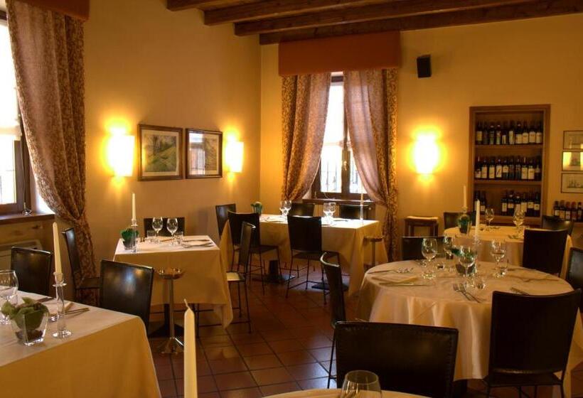 فندق Albergo La Scaletta