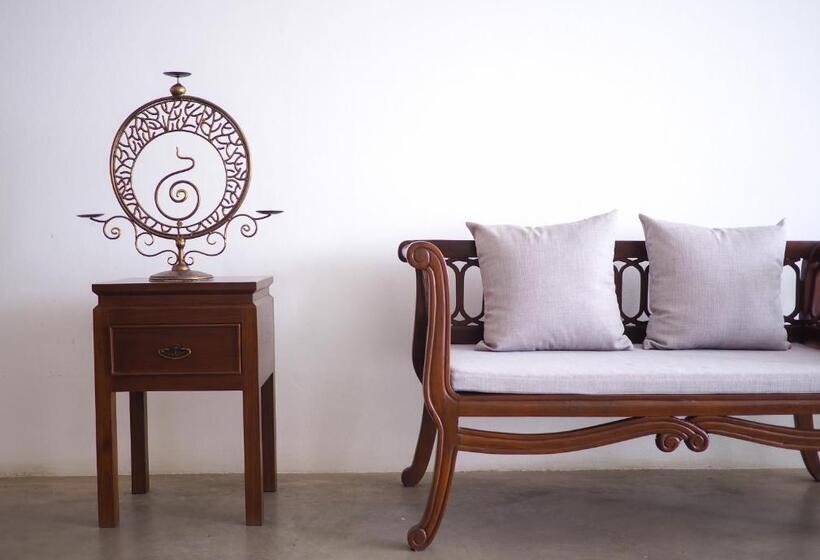 Nai Ya Hotel  Sha Extra Plus