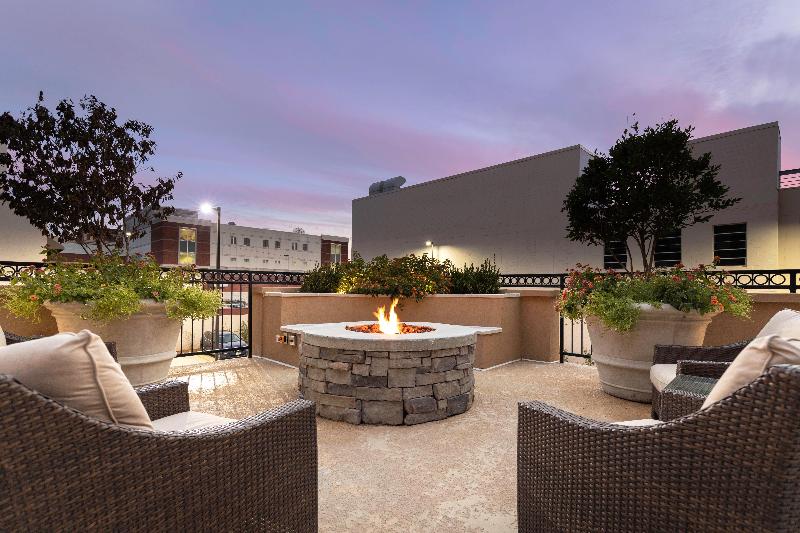 هتل Staybridge Suites Montgomery   Downtown, An Ihg