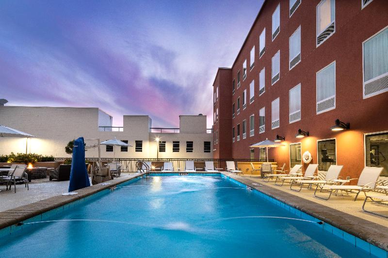 هتل Staybridge Suites Montgomery   Downtown, An Ihg