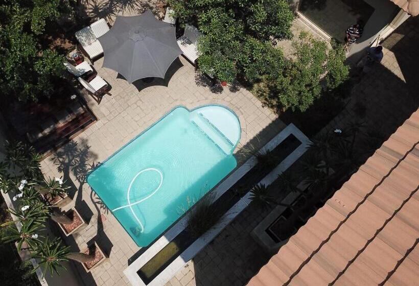 ペンション Mosate Guest House