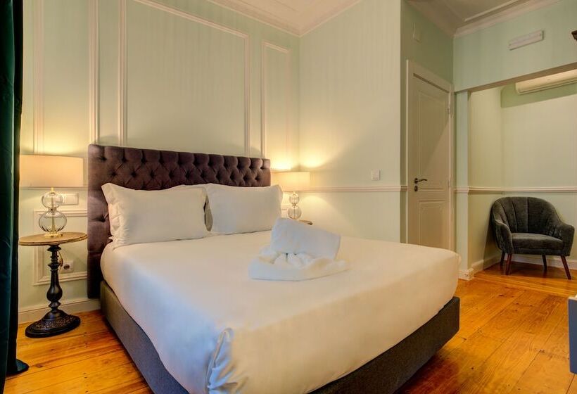 تختخواب و صبحانه Solar Dos Poetas