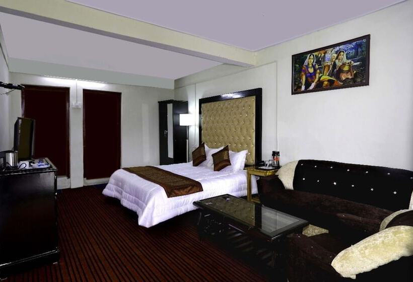 فندق Kausani Retreat
