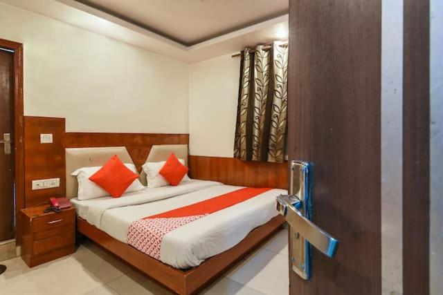 هتل Ashirwad Dx At New Delhi Railway Station