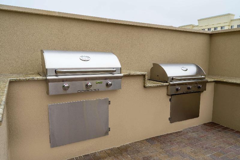 هتل Home2 Suites By Hilton San Antonio At The Rim