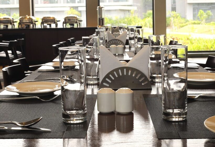 בית מלון כפרי The Amaya Resort Kolkata Nh6