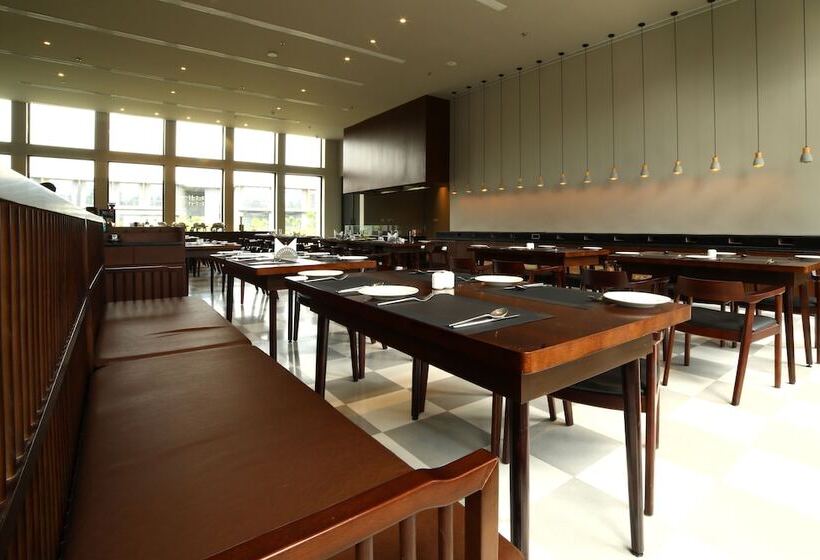 בית מלון כפרי The Amaya Resort Kolkata Nh6