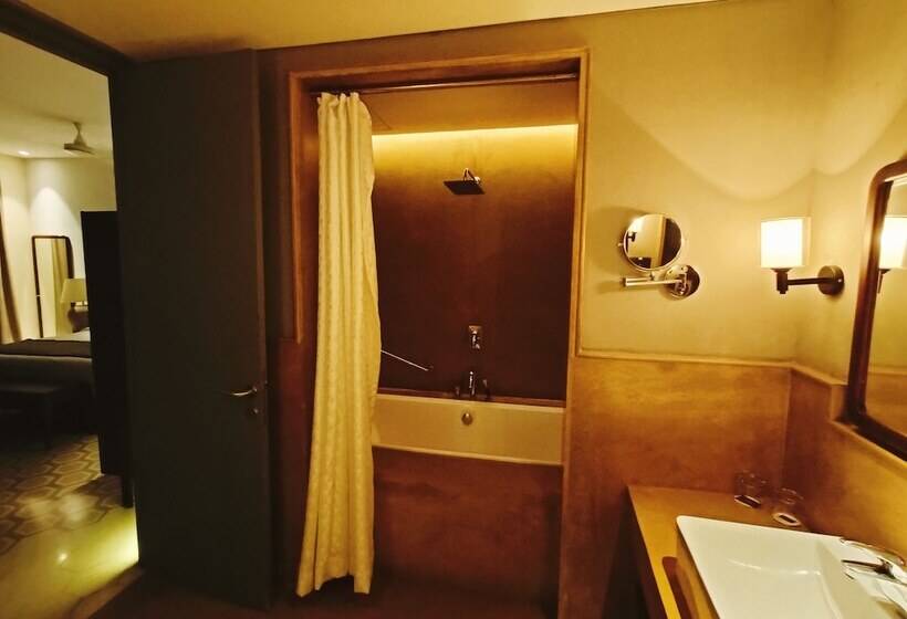 בית מלון כפרי The Amaya Resort Kolkata Nh6