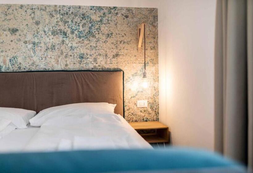پانسیون Stay Cooper L Guesthouse Zum Löwen