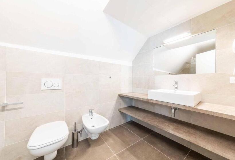 پانسیون Stay Cooper L Guesthouse Zum Löwen