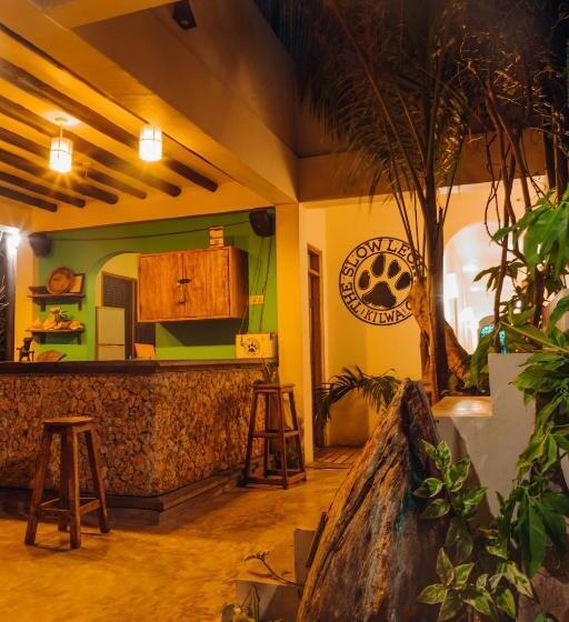 הוסטל The Slow Leopard Kilwa