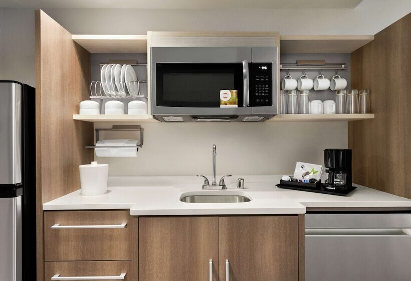 ホテル Home2 Suites By Hilton Brooklyn Park Minneapolis
