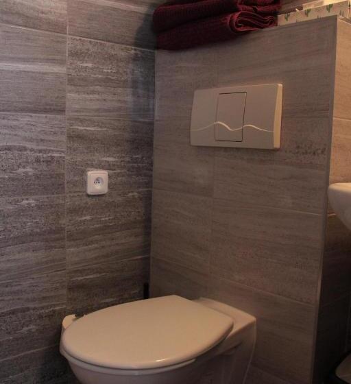 هاستل Penzion U Pidly