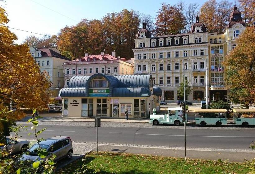 هاستل Penzion U Pidly