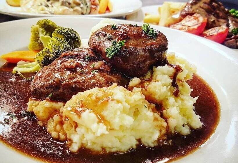 ベッドアンドブレックファースト Dog & Crook Braishfield