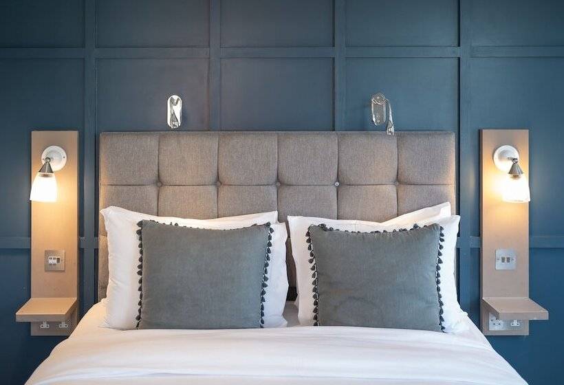فندق صغير The Bridge Pub & Rooms
